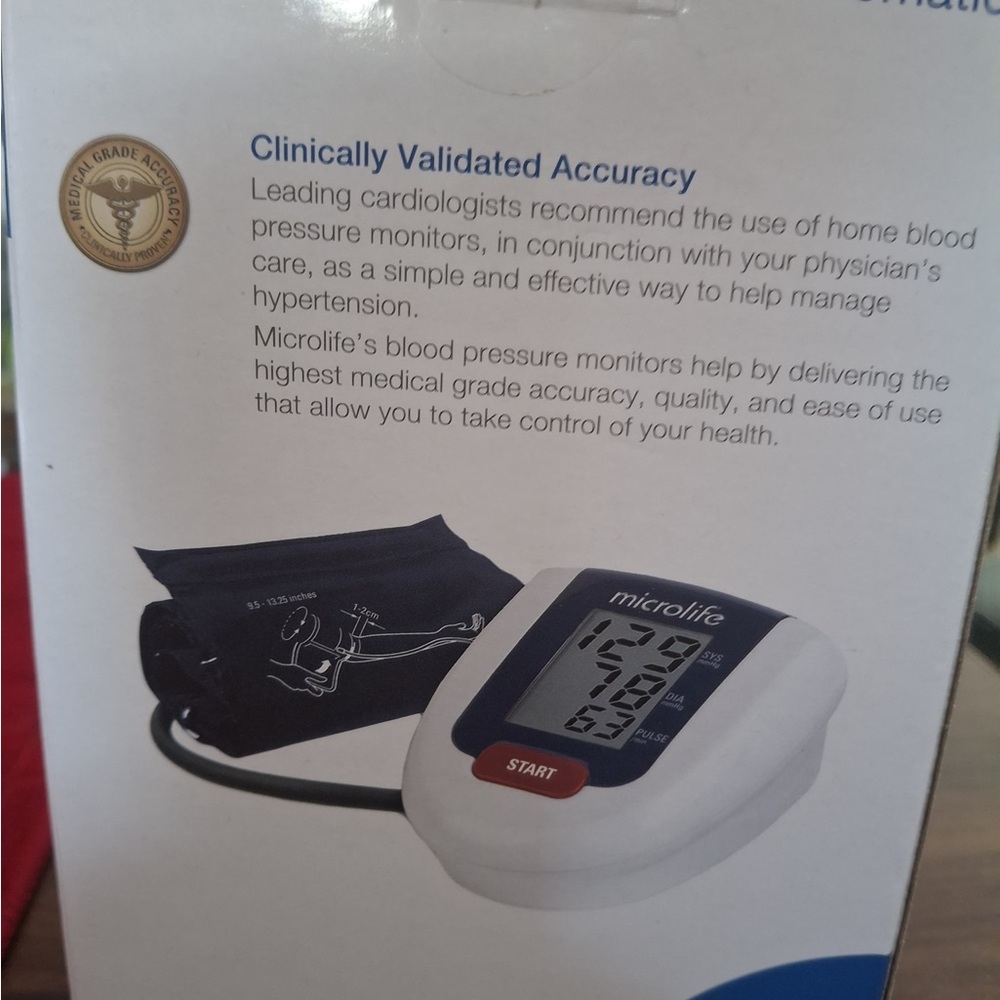 Automatic Blood Pressure Monitor - White - Picture 2 of 5
